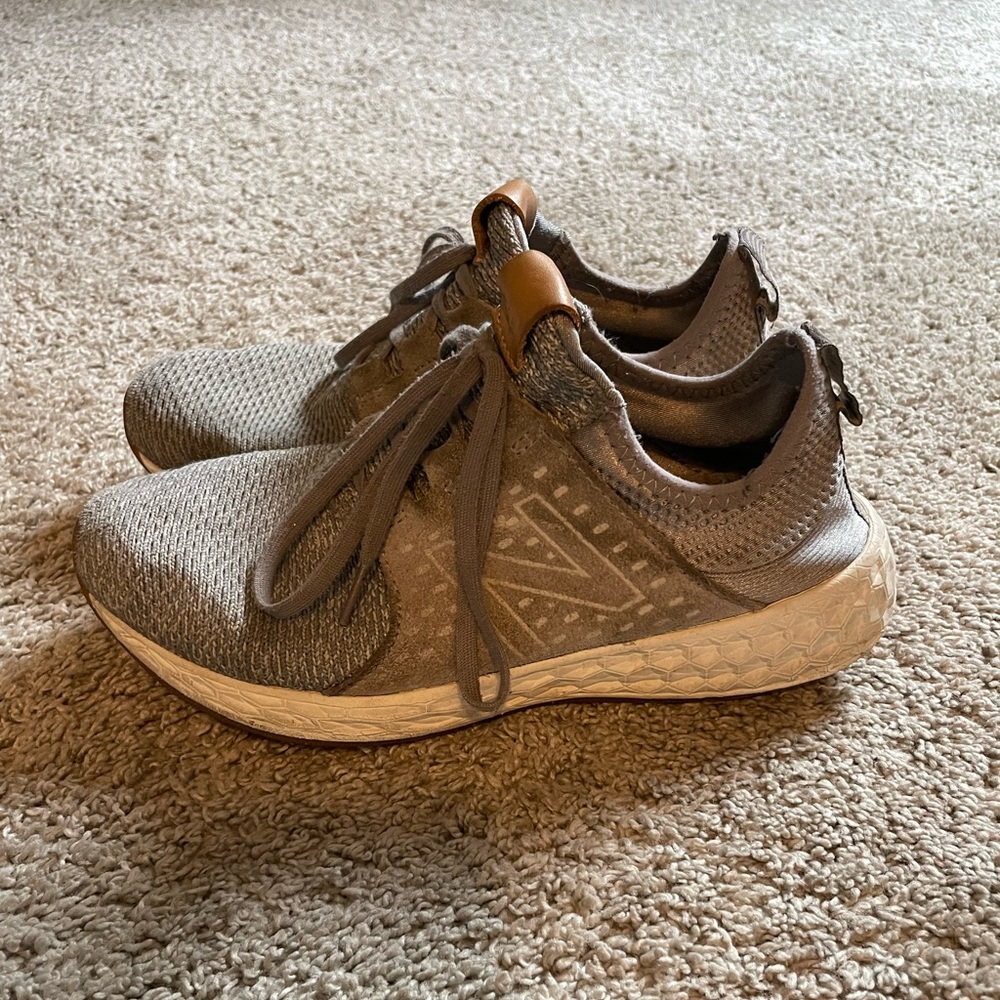 Women’s Gray Fresh Foam Cruz v1 New Balance Tennis Shoes